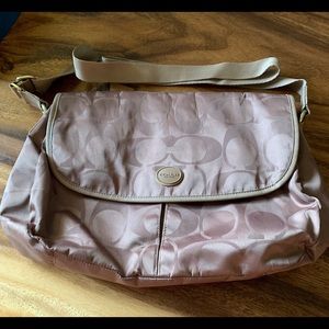 💯-% Authentic COACH MESSENGER BAG